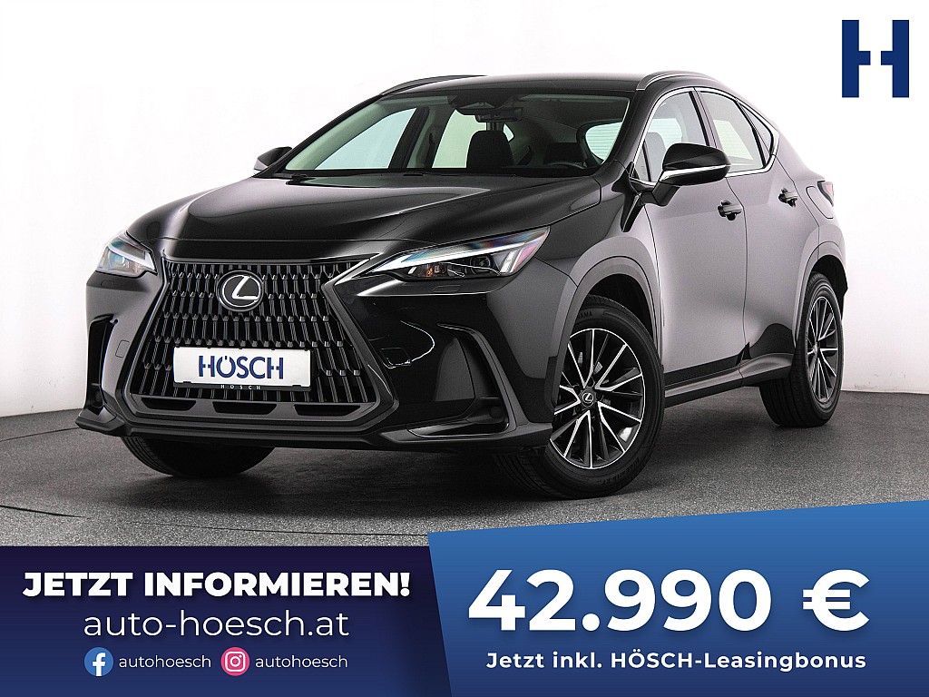 Lexus NX 350h LED ALCANTARA ACC R-KAMERA WIE NEU bei Autohaus Hösch GmbH in 