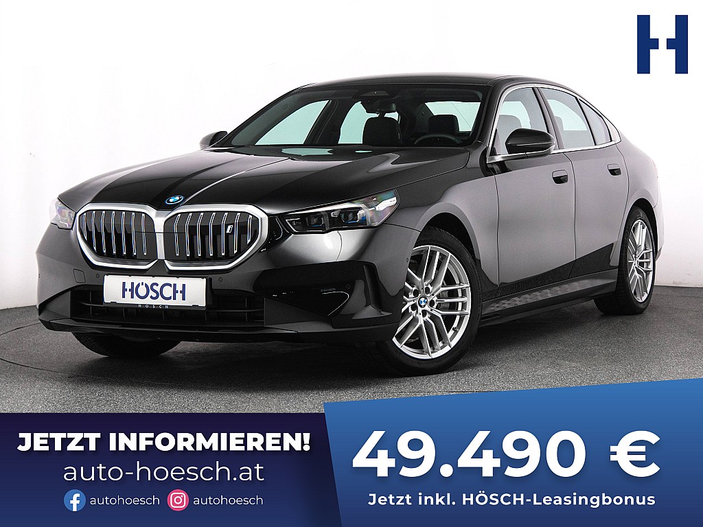 BMW i5 eDrive 40 19er ASSISTENZ LEDER WIE NEU bei Autohaus Hösch GmbH in 